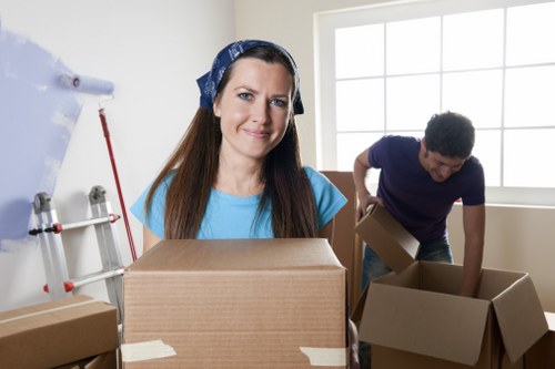 Labelled boxes and protected technology for an office move