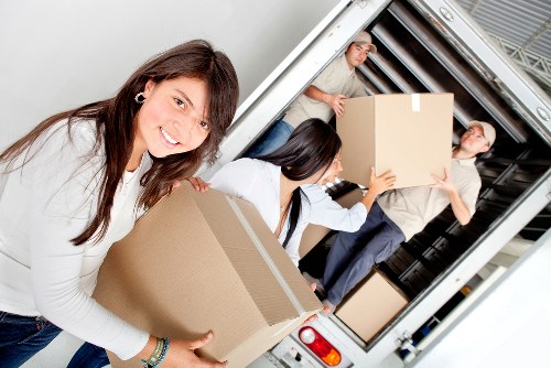 Storage solution for belongings during relocation in London
